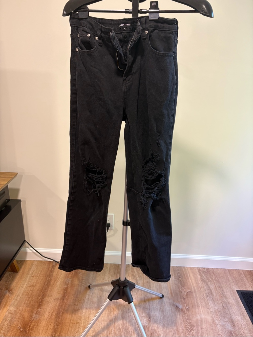 Most Famous Women’s Black Boot Cut Jeans with Knee Distressing